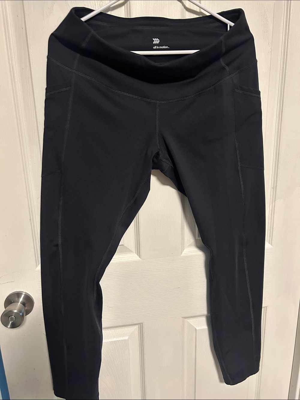 all in motion Black High-Rise Seam Leggings with Side Pocket